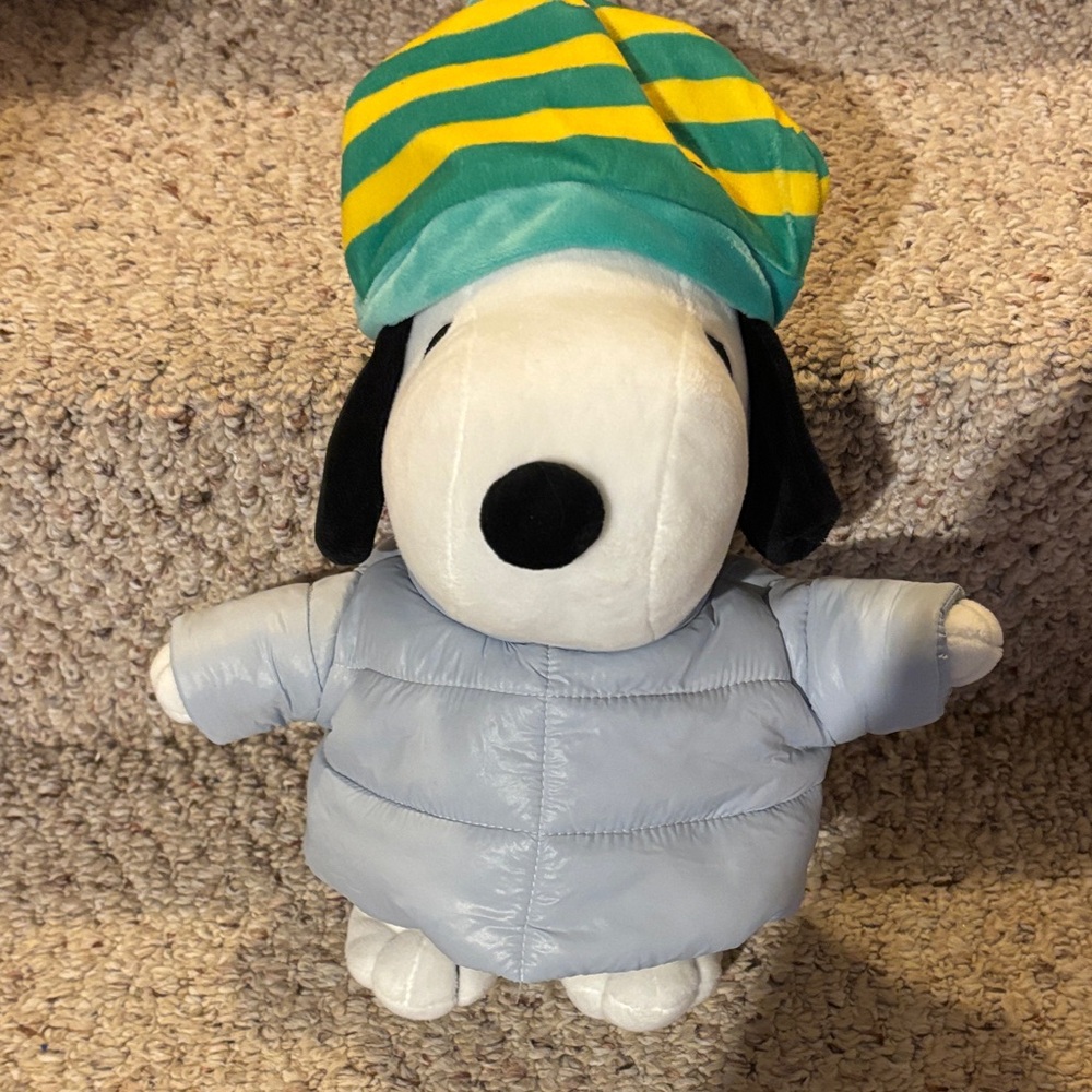 CVS Puffer Jacket Snoopy